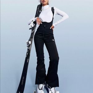 Brand new never worn ski suit.